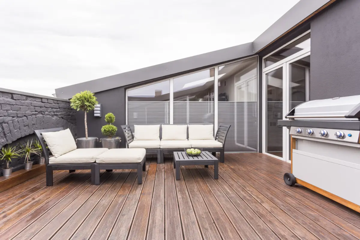Terraza Con Barbacoa Reformas De Terrazas Suelos De Madera Resitentes Para Terraza